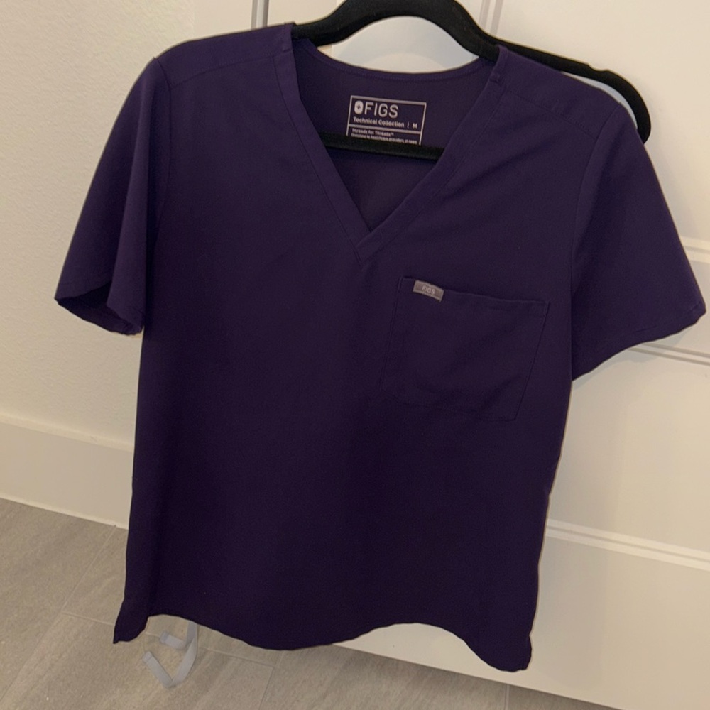 Figs scrubs
